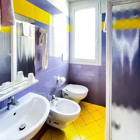 Morfeo - Fun - No Family