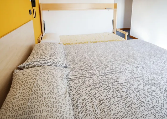 Morfeo - Fun - No Family (adults Only)